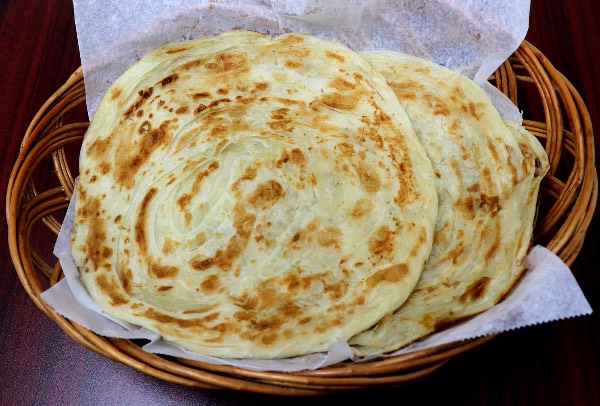 Sagarmatha Momo sides section